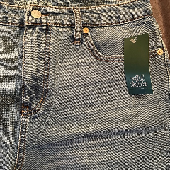 Women’s high-rise skater jeans - Picture 2 of 9